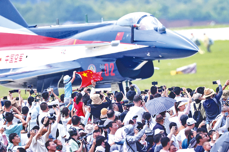 肏美女屄屄视频长春航空展迎来首个公众日